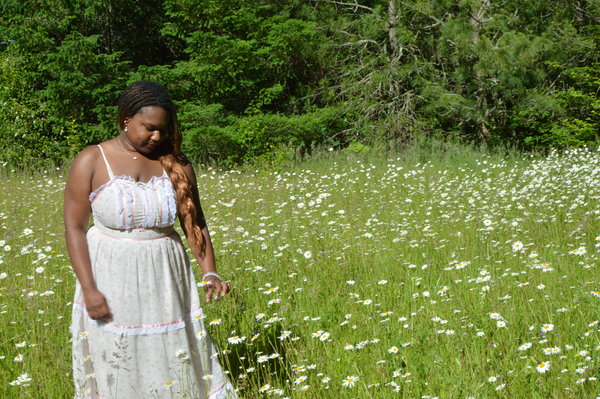 Postpartum & Maternity Cottagecore Dresses Handcrafted by Tayma Martins –  MOTHER MUSE